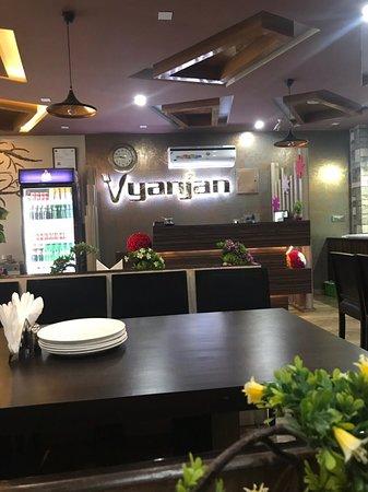 Vyanjan